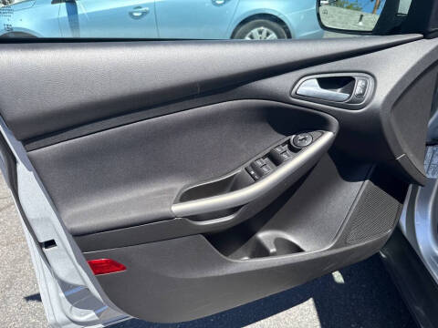 2018 Ford Focus Titanium