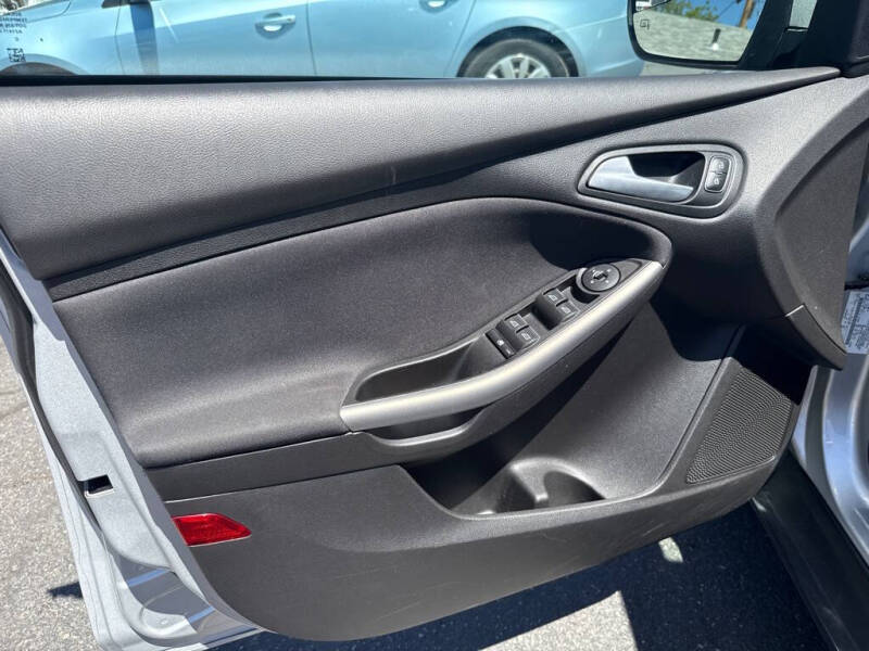 2018 Ford Focus Titanium