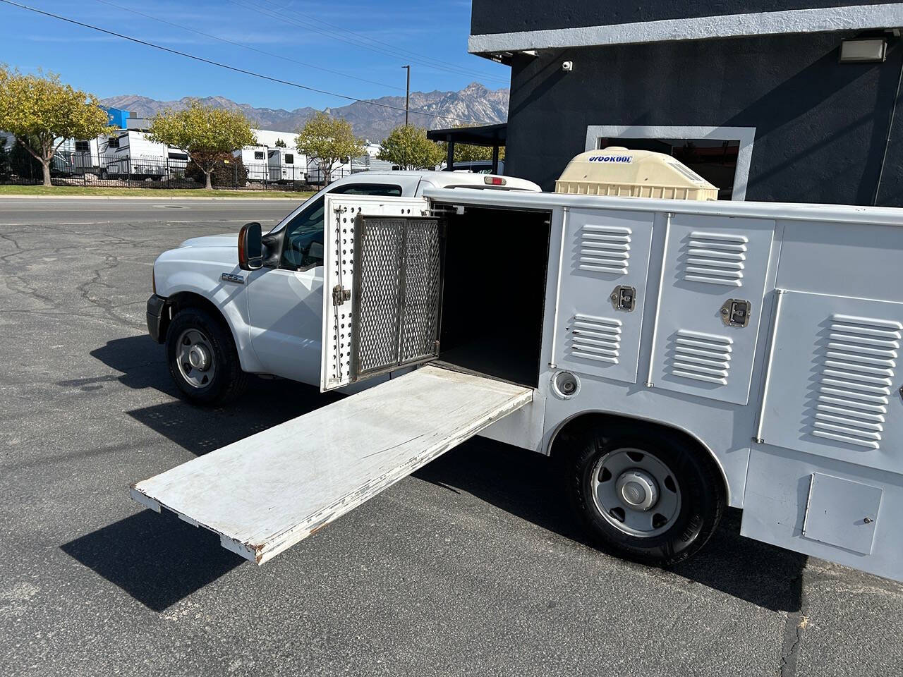 2005 Ford F-250 Super Duty for sale at Utah Commercial Vehicles in Draper, UT