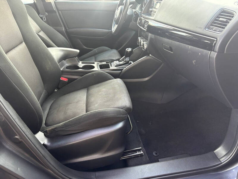 2016 Mazda CX-5 Sport