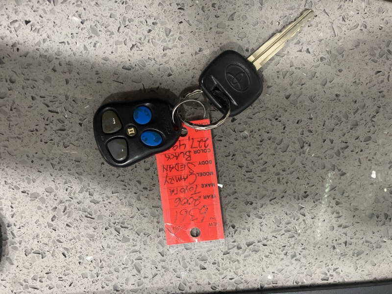 2006 Toyota Camry LE