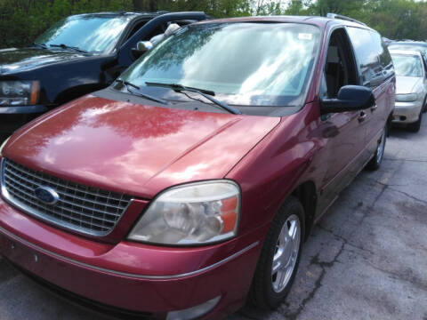 2004 Ford Freestar for sale at ALVAREZ AUTO SALES in Des Moines IA