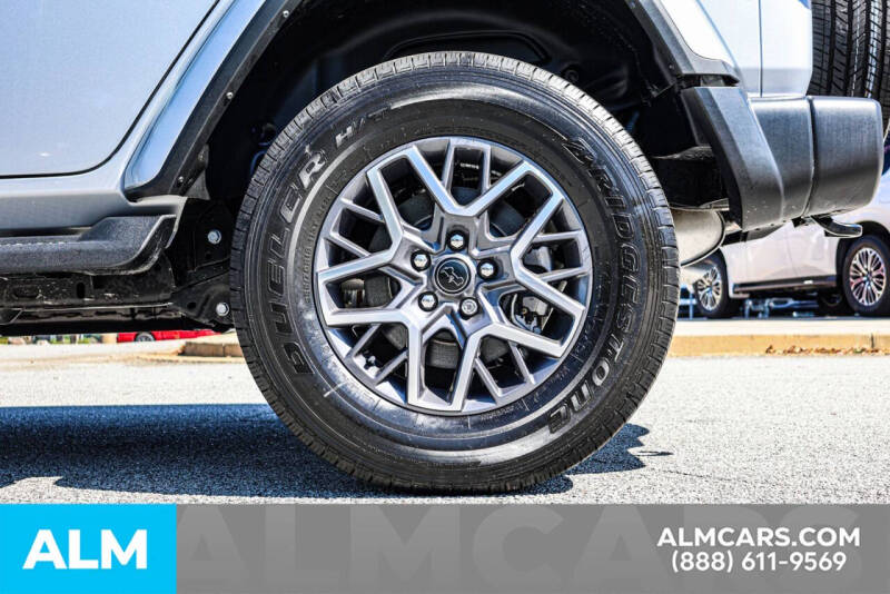 2024 Jeep Wrangler Sahara