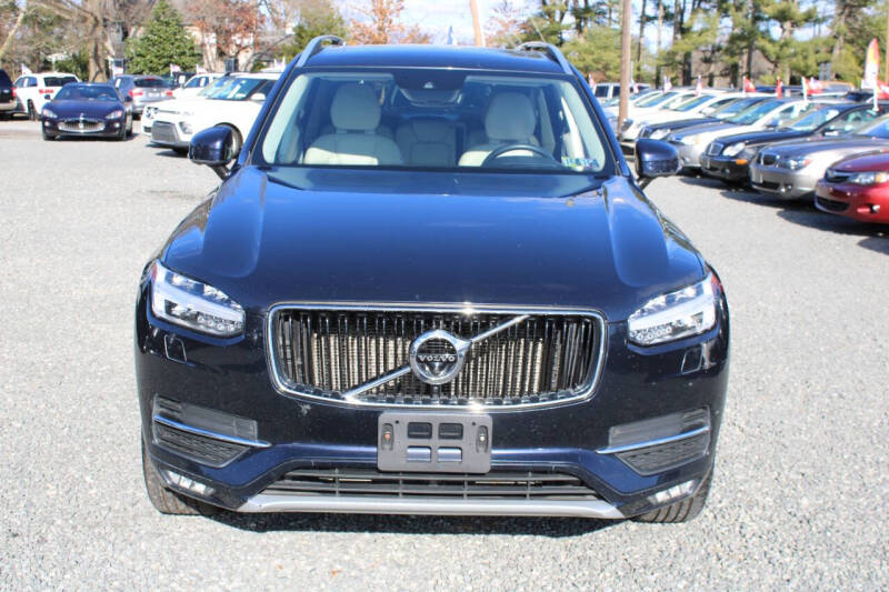 2016 Volvo XC90 T6 Momentum