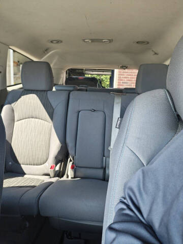 2013 Chevrolet Traverse LS