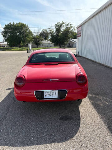 2003 Ford Thunderbird
