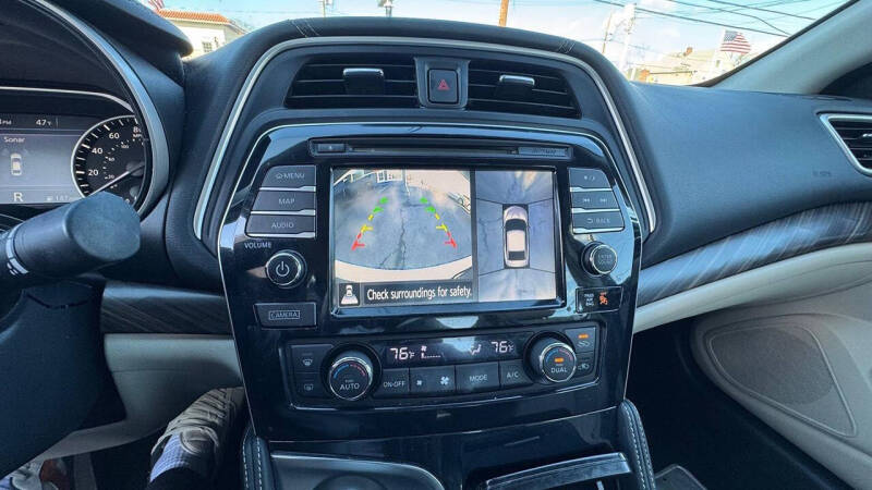 2016 Nissan Maxima Platinum