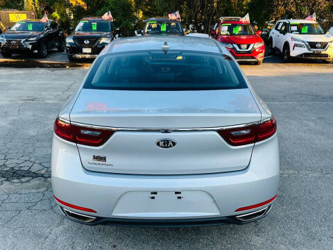 2018 Kia Cadenza Premium