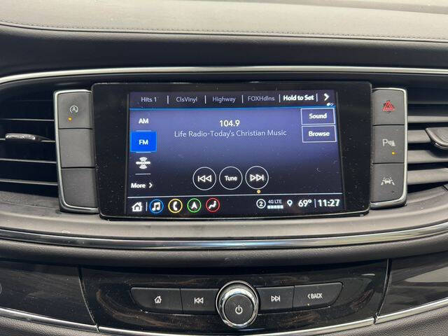 2024 Buick Enclave Essence