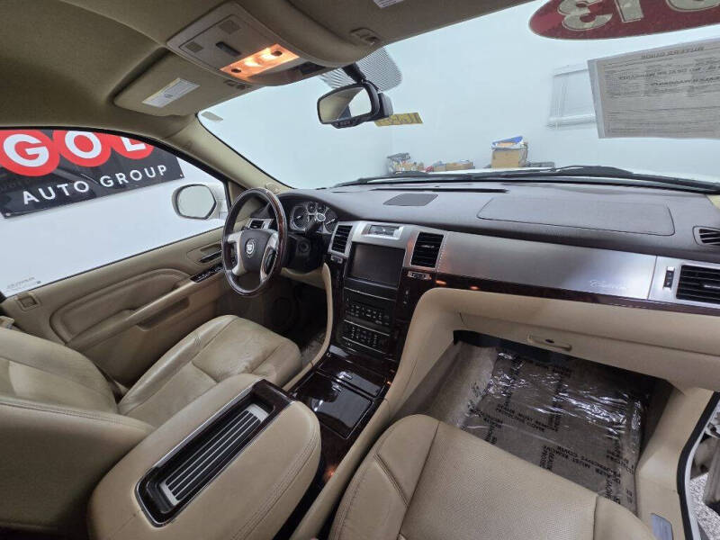 2013 Cadillac Escalade Luxury