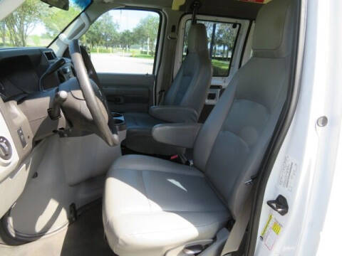 2014 Ford E-Series E-150