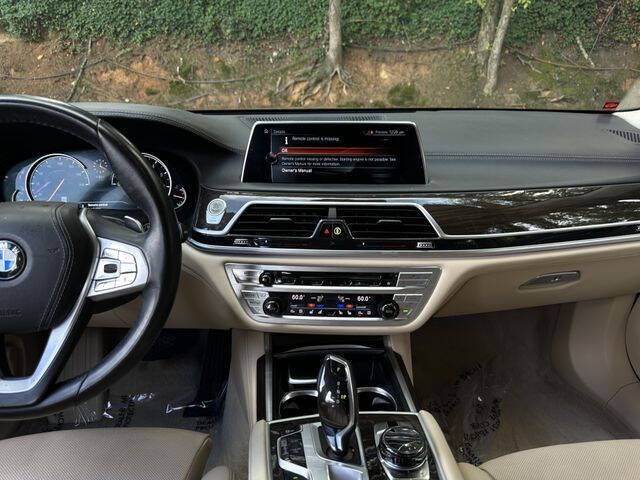 2017 BMW 7 Series 740i