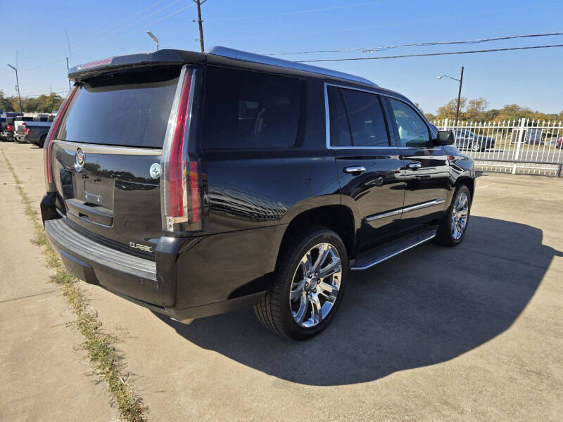 2015 Cadillac Escalade Luxury