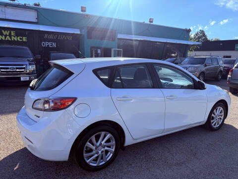 2012 Mazda MAZDA3 i Touring