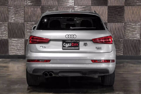 2016 Audi Q3 2.0T quattro Premium Plus