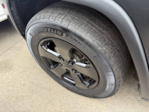 2011 Jeep Grand Cherokee Laredo X