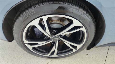 2022 Audi e-tron GT quattro Premium Plus