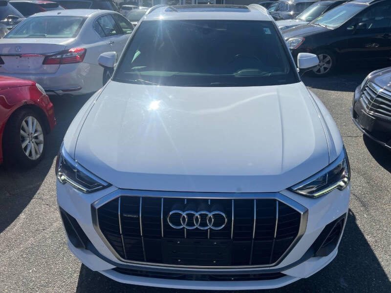 2019 Audi Q3 quattro S line Prem Plus 45 TFSI