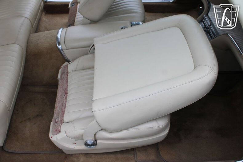 1962 Ford Thunderbird