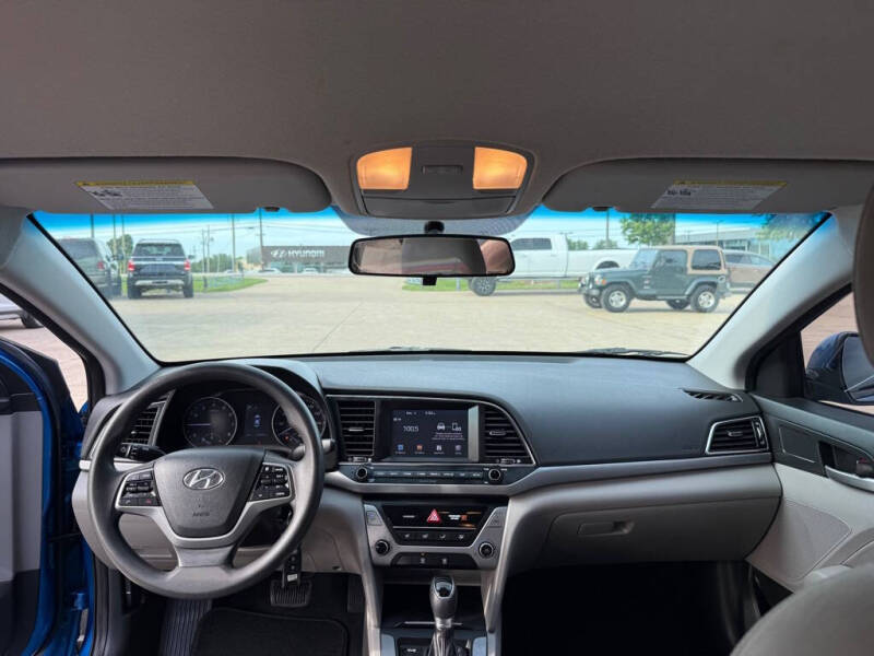 2018 Hyundai Elantra