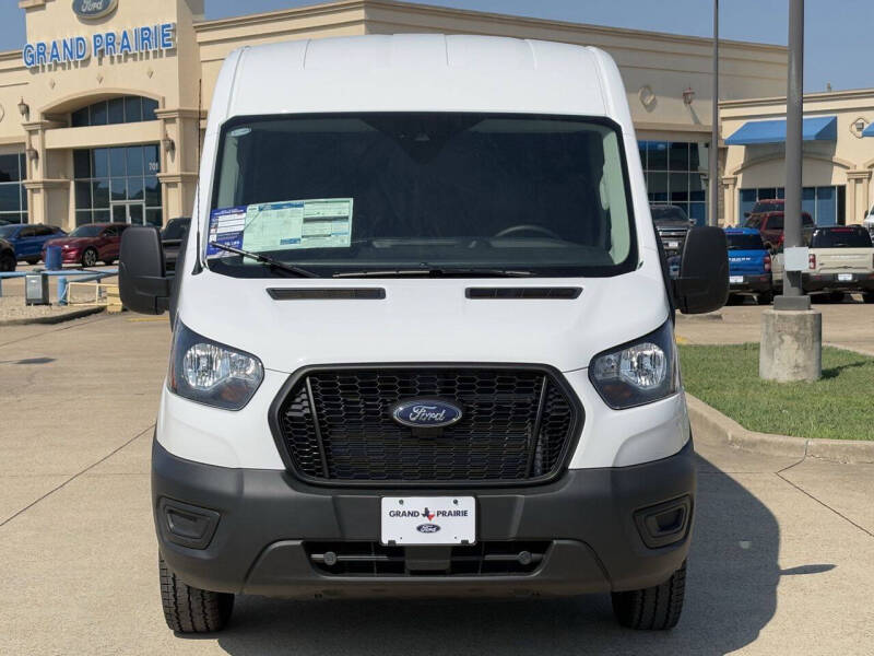 2025 Ford Transit 250