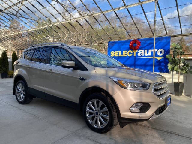 2018 Ford Escape Titanium's photo