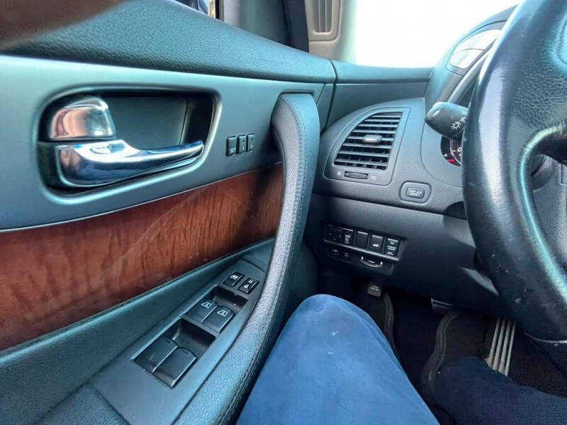 2011 Infiniti FX35