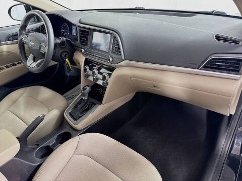 2019 Hyundai Elantra