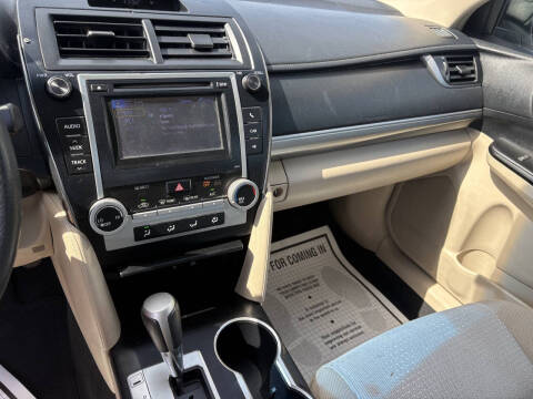2012 Toyota Camry LE