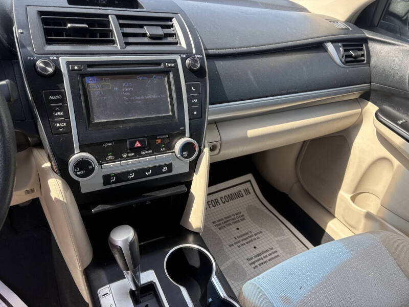2012 Toyota Camry LE
