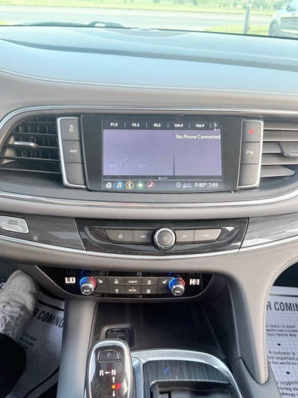 2020 Buick Enclave Essence