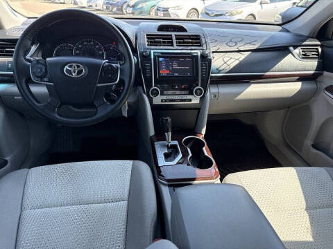 2012 Toyota Camry XLE