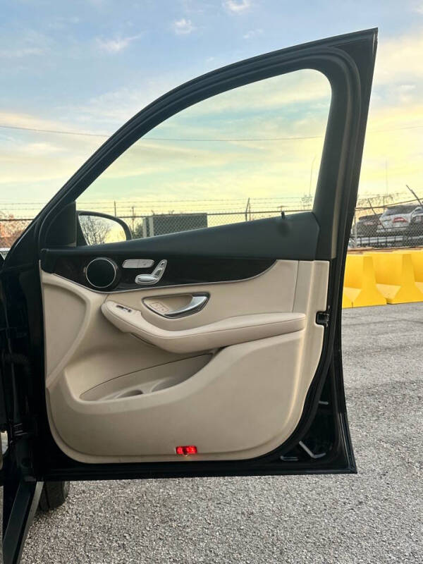 2016 Mercedes-Benz GLC GLC 300