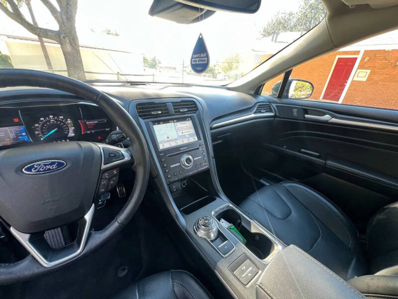 2017 Ford Fusion Titanium