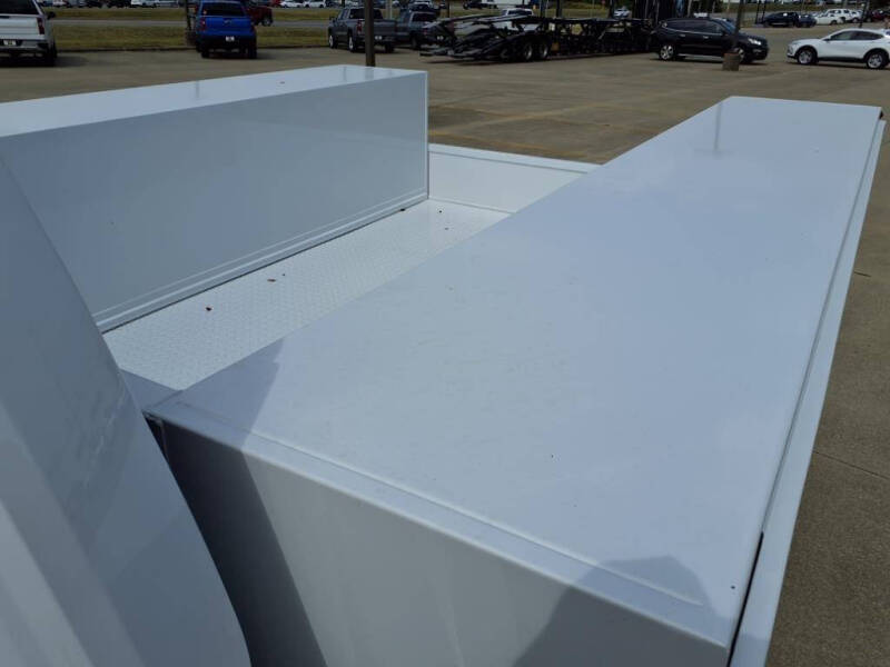 2025 GMC Sierra 3500HD CC Pro