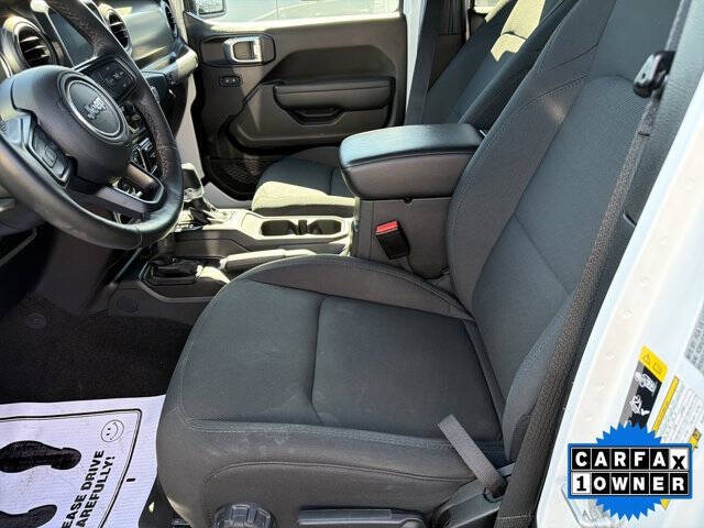 2023 Jeep Gladiator Willys