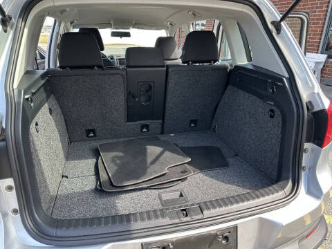 2015 Volkswagen Tiguan SE