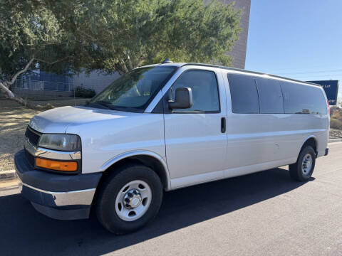 2017 Chevrolet Express LT 3500