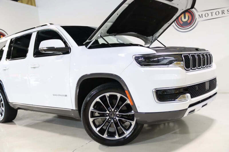 2022 Jeep Wagoneer Series III