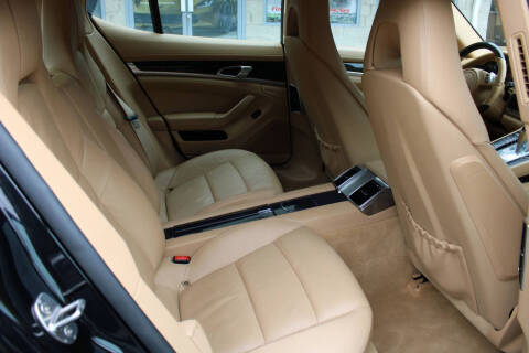 2012 Porsche Panamera