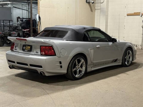 2002 Ford Mustang GT Deluxe