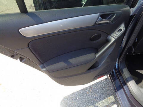 2014 Volkswagen Golf 2.5L PZEV