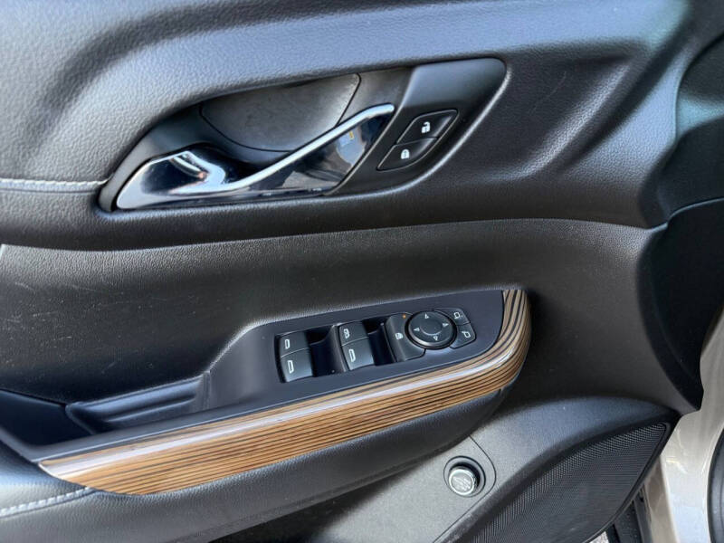 2022 GMC Acadia SLE