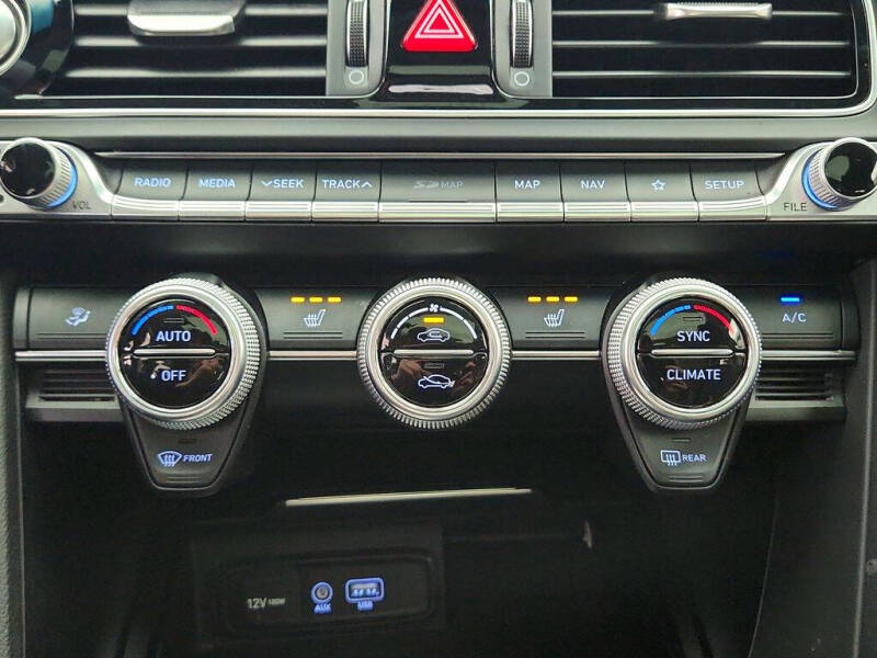 2020 Genesis G70
