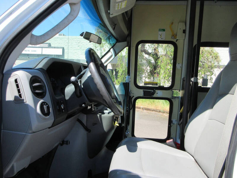2014 Ford E-Series