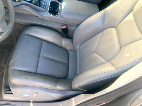 2014 Porsche Cayenne