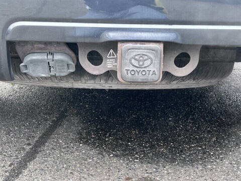 2010 Toyota Sequoia Limited