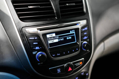2016 Hyundai Accent SE