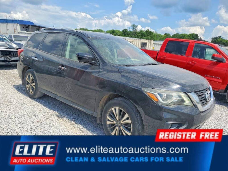 2017 Nissan Pathfinder SL
