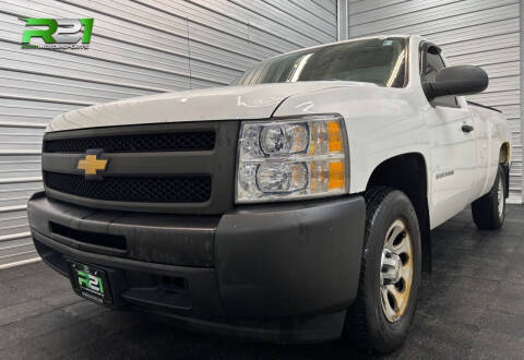 2013 Chevrolet Silverado 1500 for sale at Route 21 Auto Sales in Canal Fulton OH